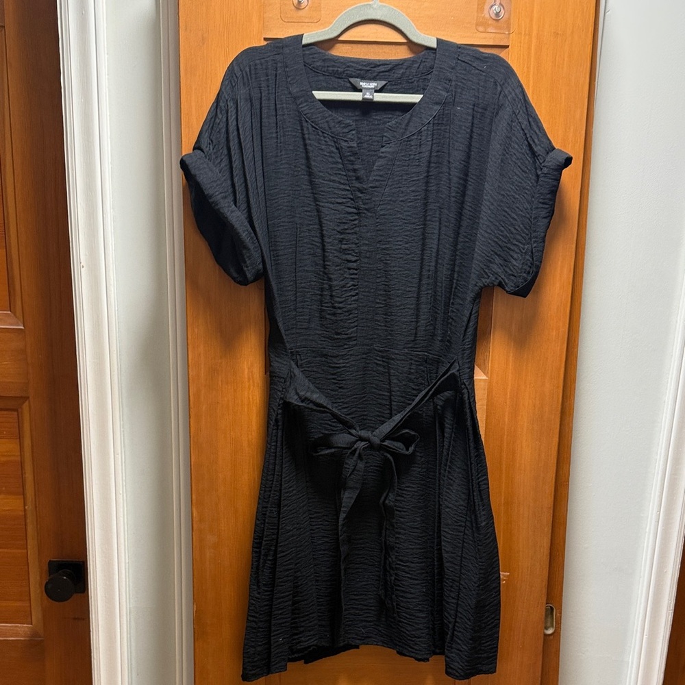 Simply Vera Vera Wang Black Short Sleeve Tie-Waist Mini Dress